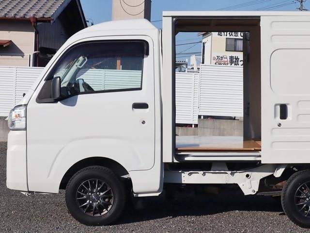 HIJET truck