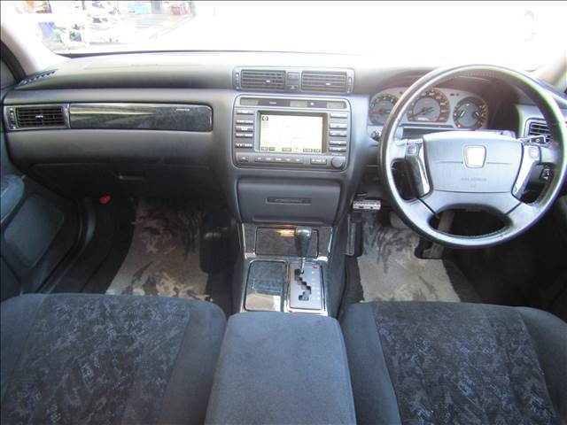 CROWN sedan