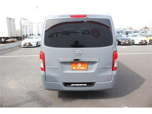 CARAVAN van 4WD