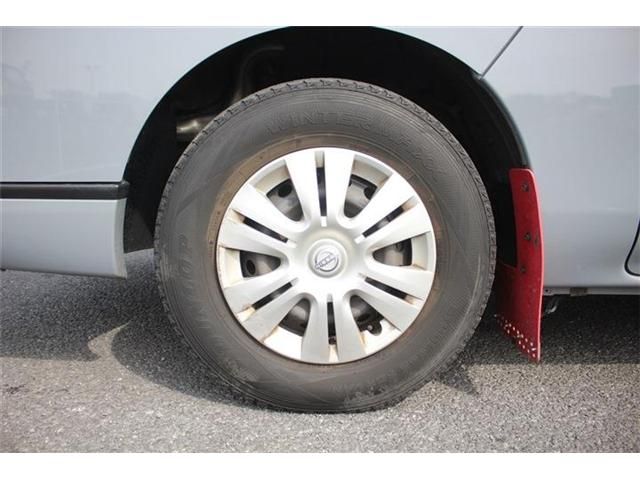 CARAVAN van 4WD