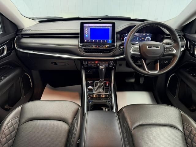 JEEP COMMANDER