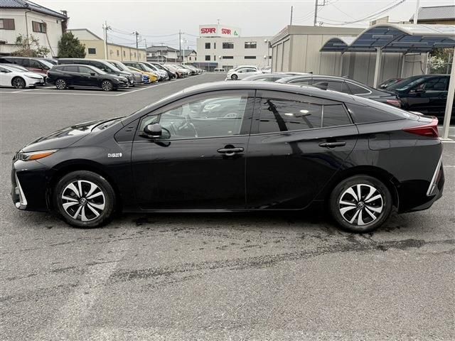 PRIUS PHV