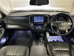 CROWN sedan 4WD