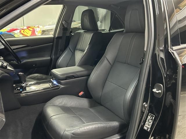 CROWN sedan 4WD