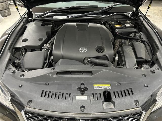 CROWN sedan 4WD