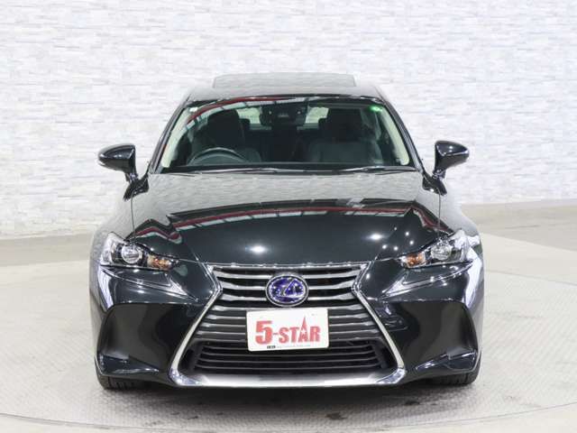 LEXUS IS300h