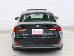 LEXUS IS300h