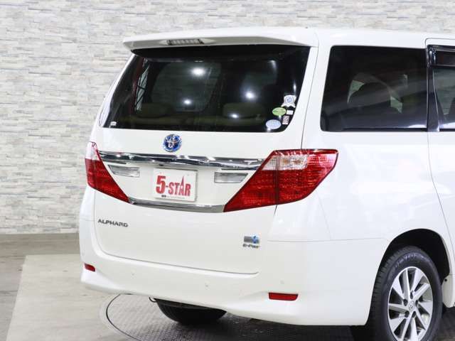 ALPHARD hybrid 4WD