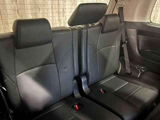 ALPHARD hybrid 4WD