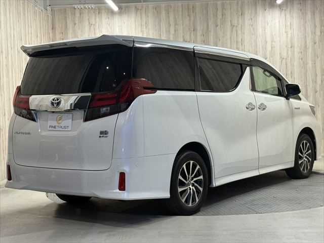 ALPHARD hybrid 4WD