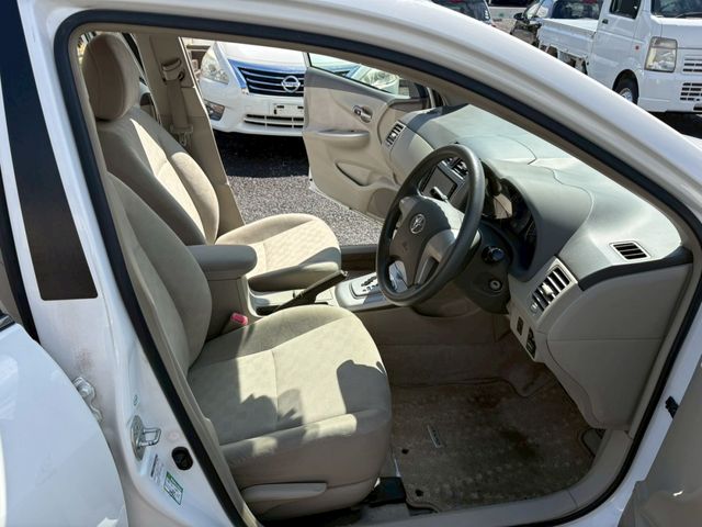 COROLLA AXIO