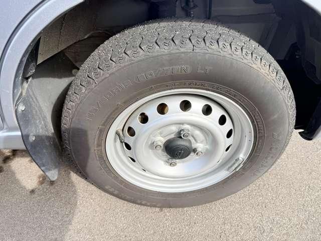 SAMBAR van 4WD