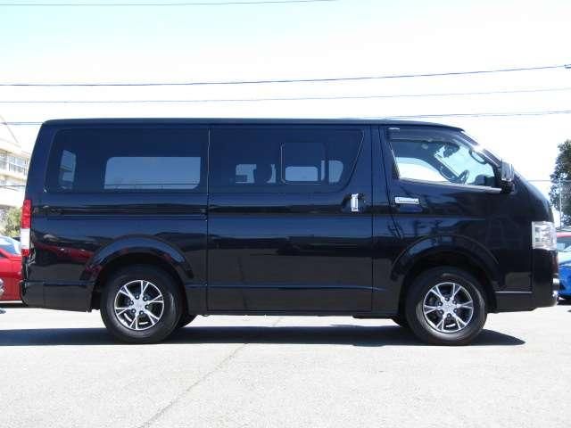 HIACE van 4WD