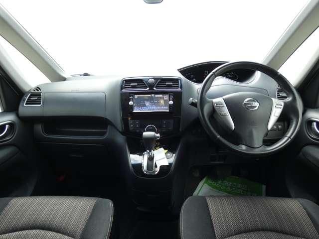 SERENA S-HYBRID 4WD