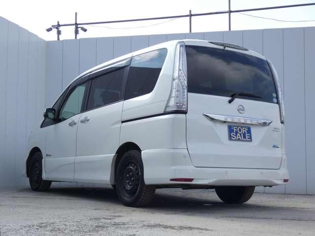 SERENA S-HYBRID 4WD