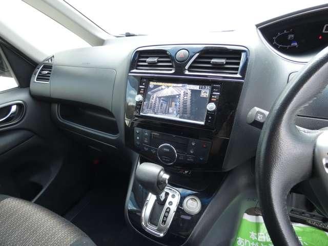SERENA S-HYBRID 4WD