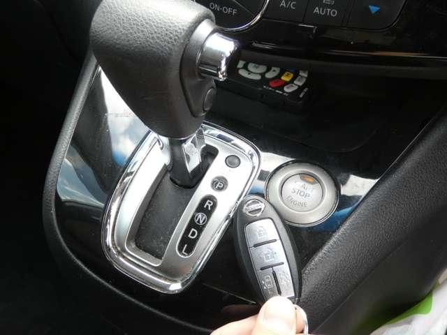 SERENA S-HYBRID 4WD
