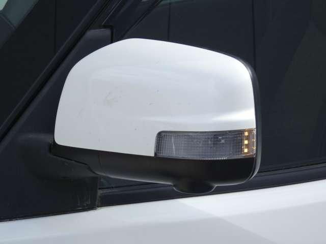 SERENA S-HYBRID 4WD