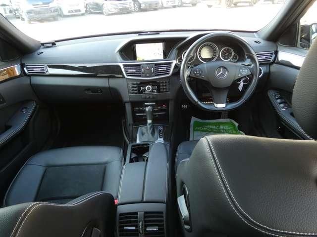 MERCEDES BENZ E-Class sedan