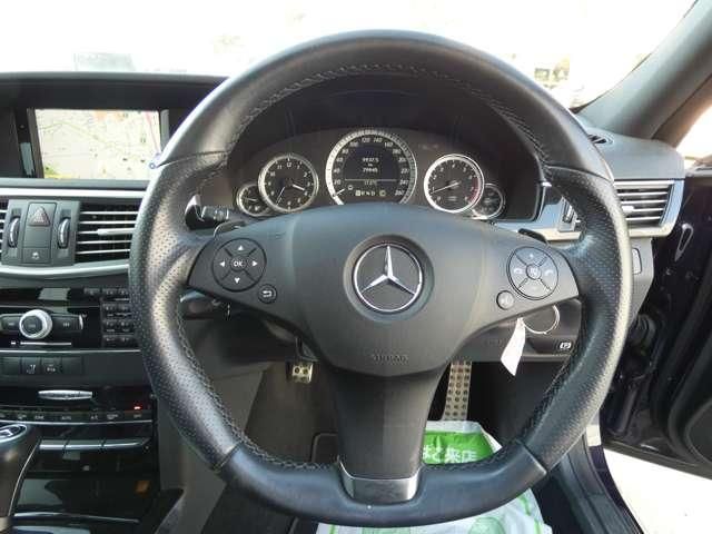 MERCEDES BENZ E-Class sedan