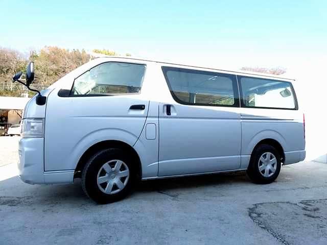 HIACE van 2WD