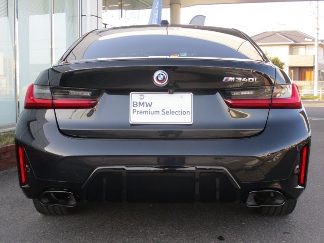 BMW 3series sedan