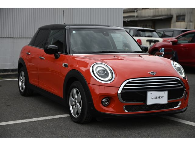 MINI COOPER D 5DOOR