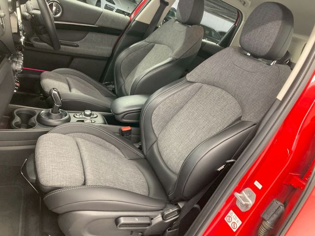 MINI COOPER D CROSSOVER