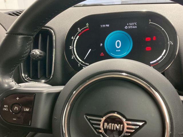 MINI COOPER D CROSSOVER