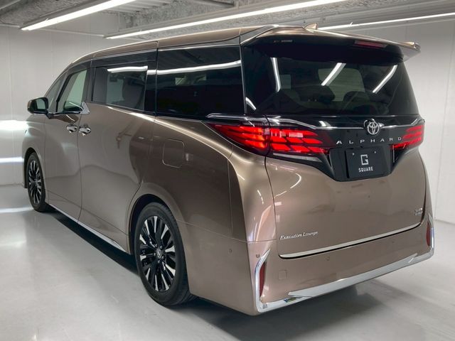 ALPHARD hybrid 4WD