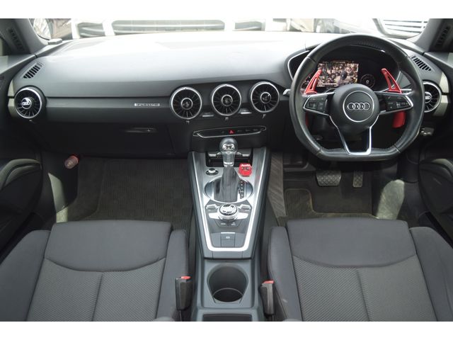 AUDI TT coupe