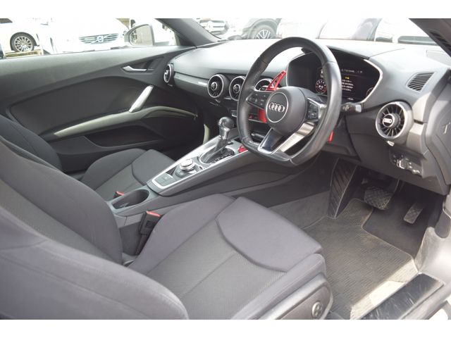 AUDI TT coupe