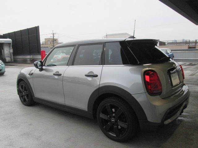 MINI COOPER S 5DOOR