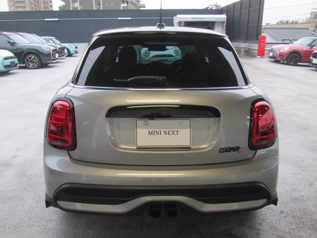 MINI COOPER S 5DOOR
