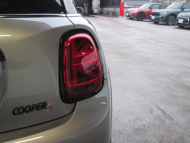 MINI COOPER S 5DOOR