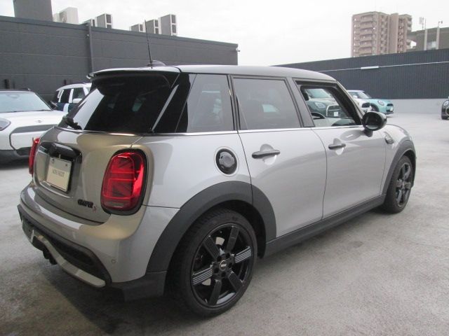 MINI COOPER S 5DOOR