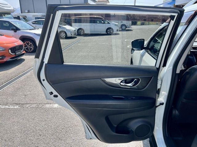X-TRAIL 4WD