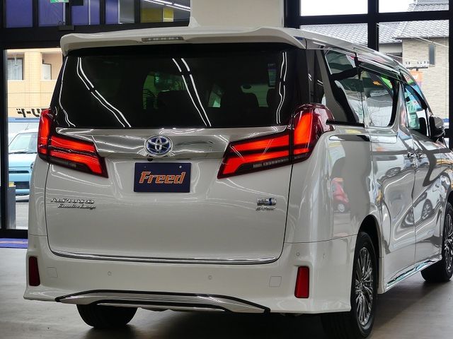 ALPHARD hybrid 4WD