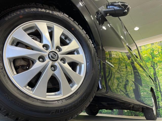 SERENA  S-HYBRID 4WD
