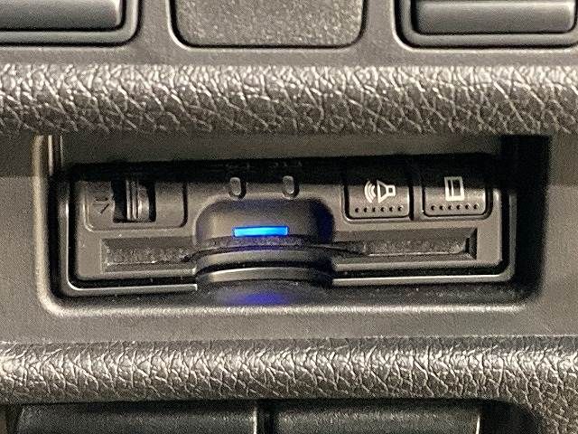 X-TRAIL HYBRID 4WD