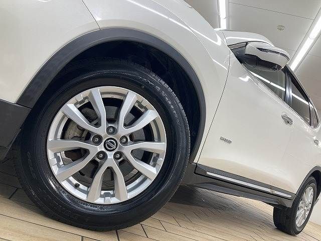 X-TRAIL HYBRID 4WD