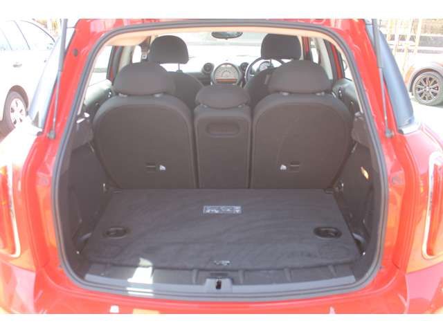 BMW MINI COOPER CROSSOVER