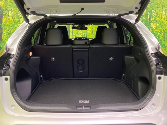 YARIS CROSS HYBRID