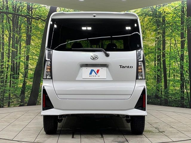 TANTO CUSTOM 4WD