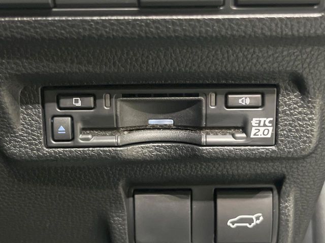 COROLLA CROSS HYBRID