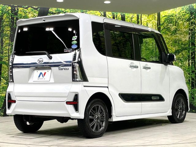 TANTO CUSTOM 4WD