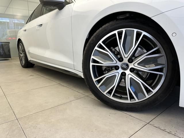 AUDI A5 Sedan