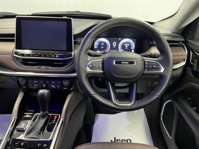 JEEP COMMANDER