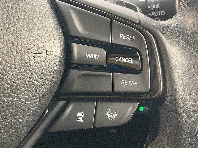 INSIGHT sedan