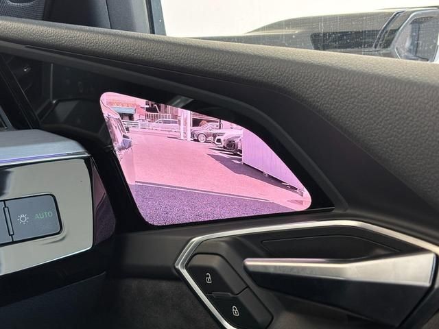 AUDI e-tron SPORTBACK